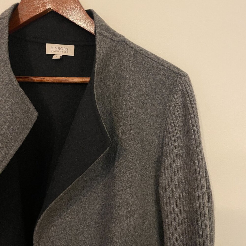 Kinross Cashmere Rib Sleeve Coat, Charcoal & Black, Size L, Excellent Condition